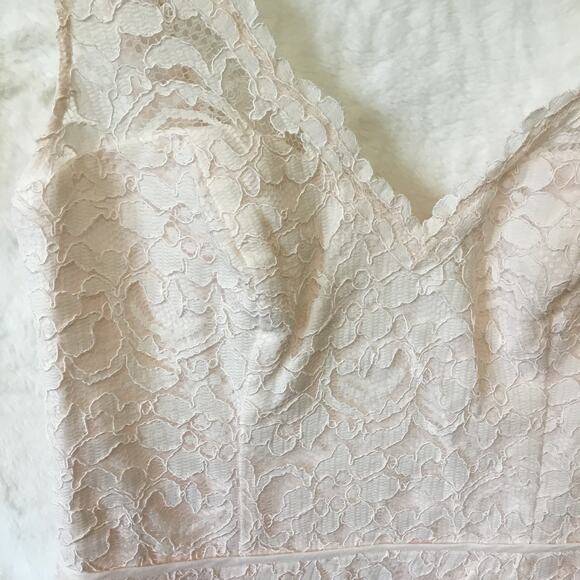 David Bridal Short Tank Lace Dress with V -Neck - Picture 4 of 16